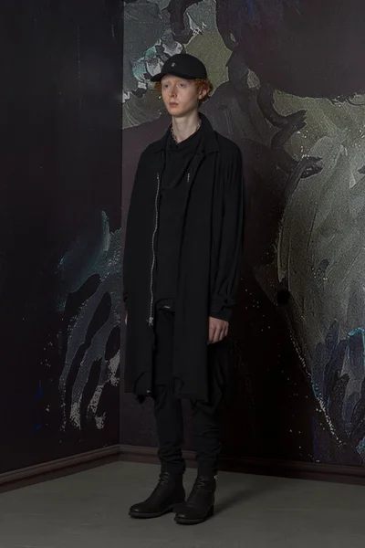 Look 17